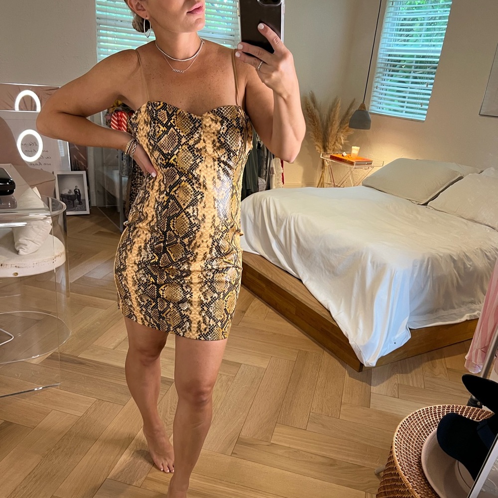 Revolve python hayley dress - Picture 2 of 3